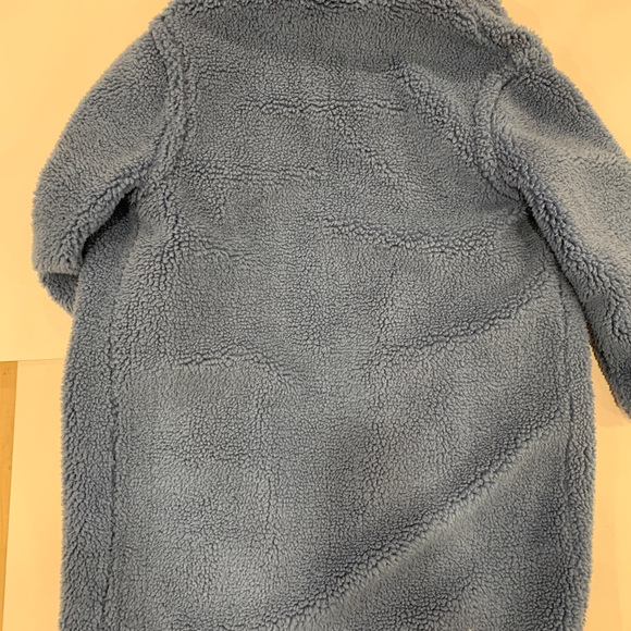 FREED oversized teddy coat in dusty blue - Picture 6 of 7